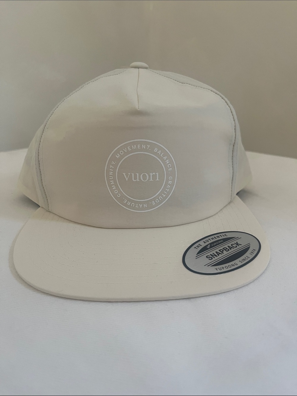 Vuori Light Beige Snapback Cap